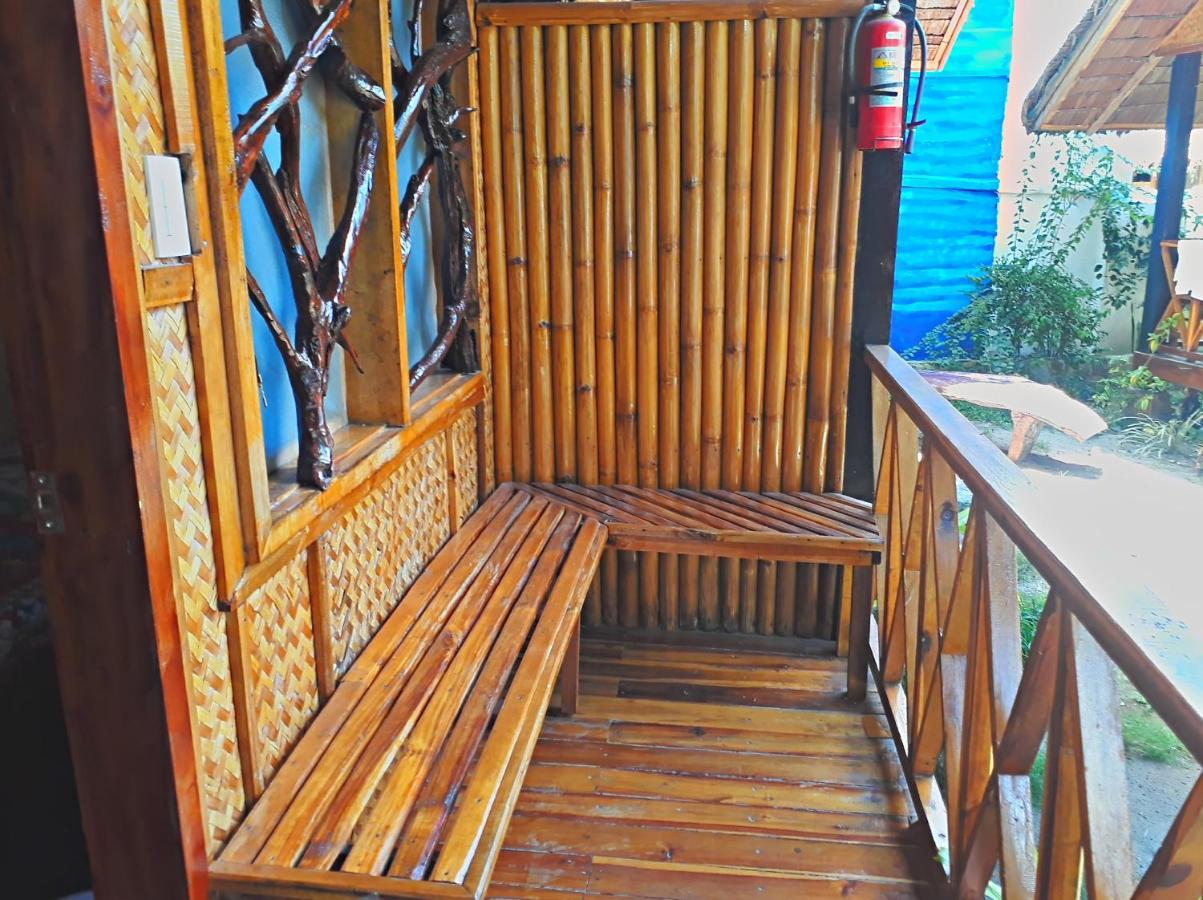 Castaway Native Huts Apartment San Vicente  Ngoại thất bức ảnh